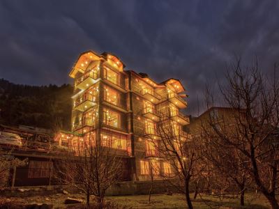 Hotel Sparklyn View Manali